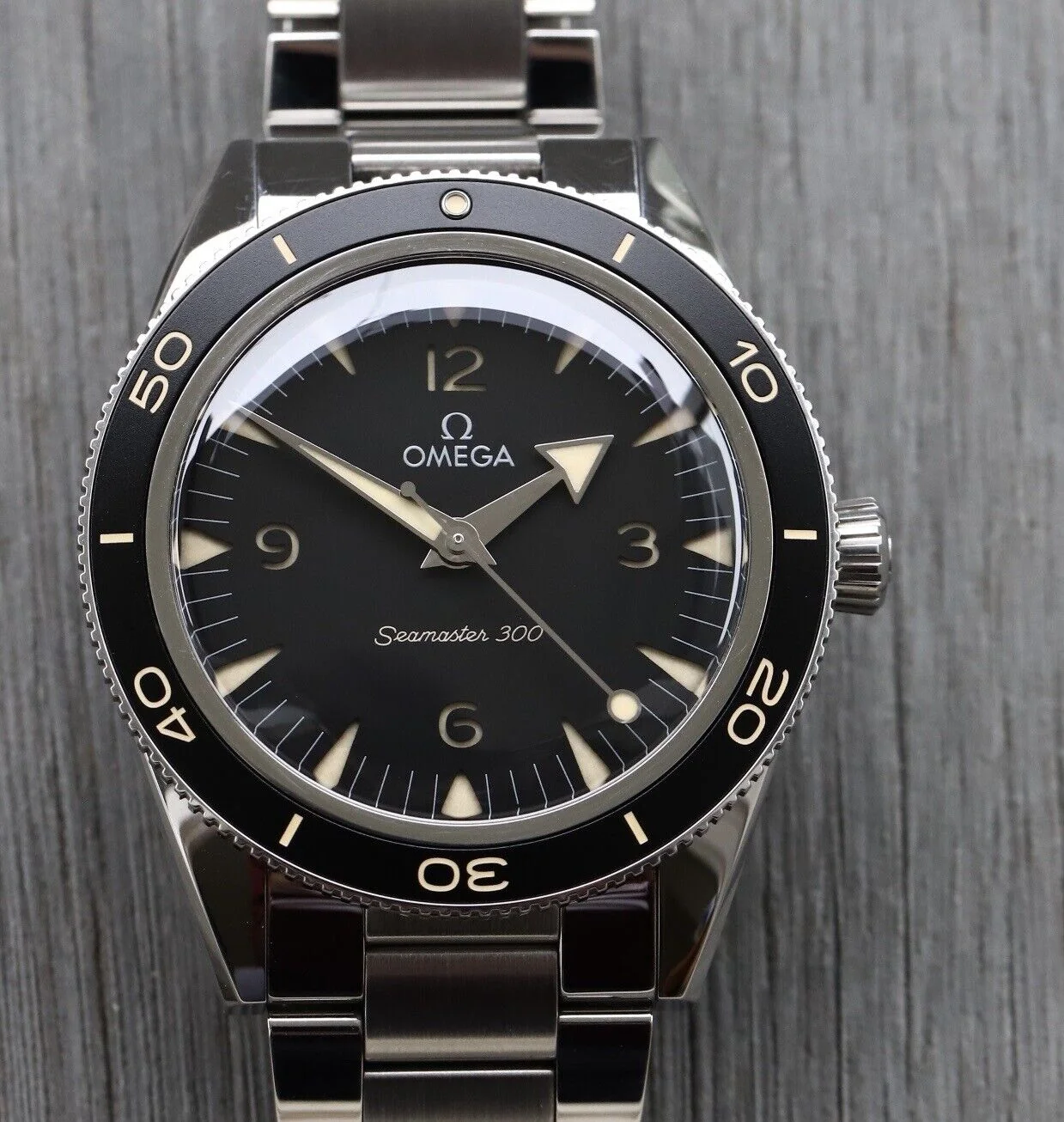 Omega Seamaster 300 Heritage Co-Axial Master 41mm Vintage Siyah