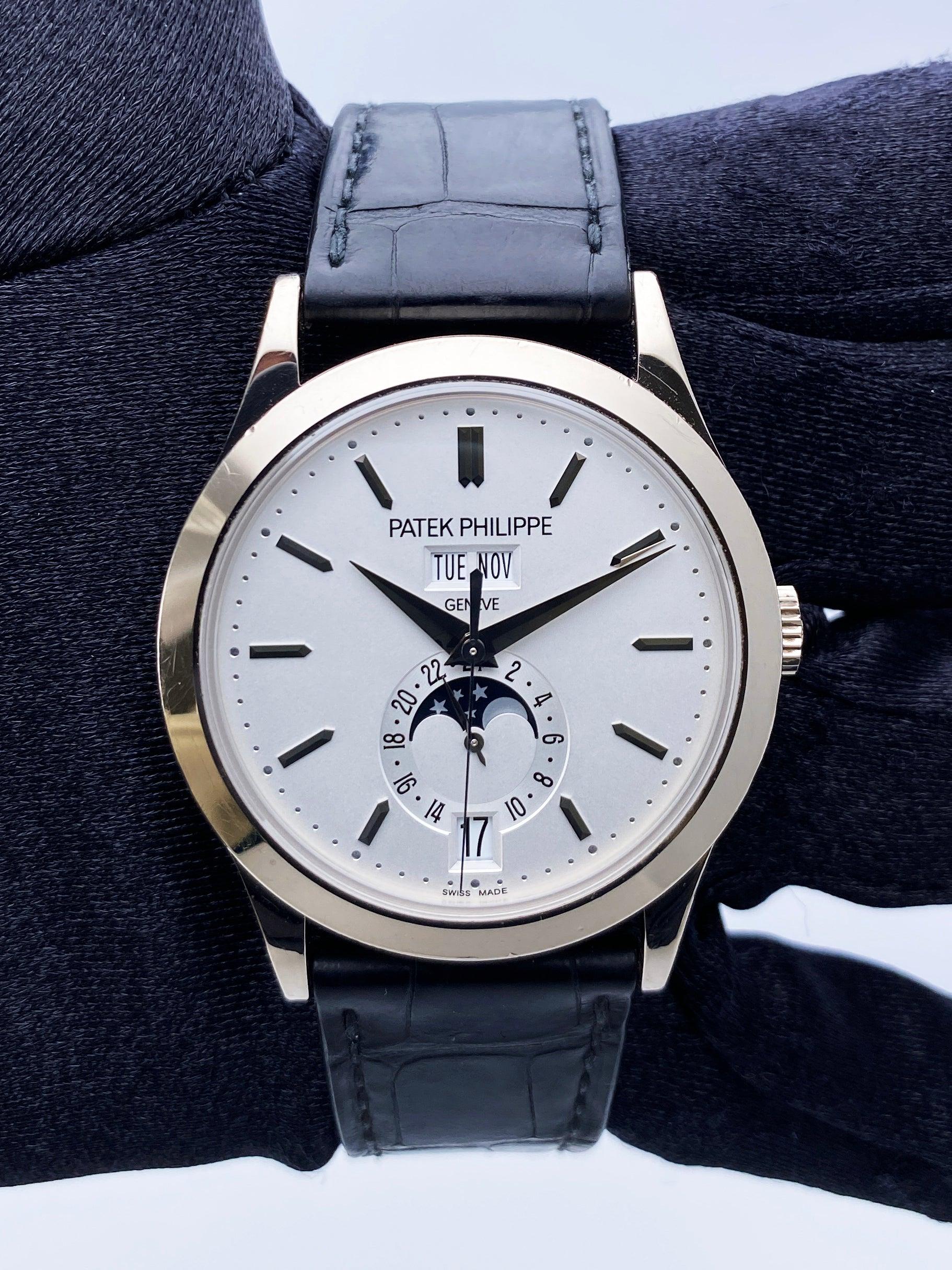 Patek Philippe Complications Annual Calendar 18K Beyaz Altın Mavi Kadran